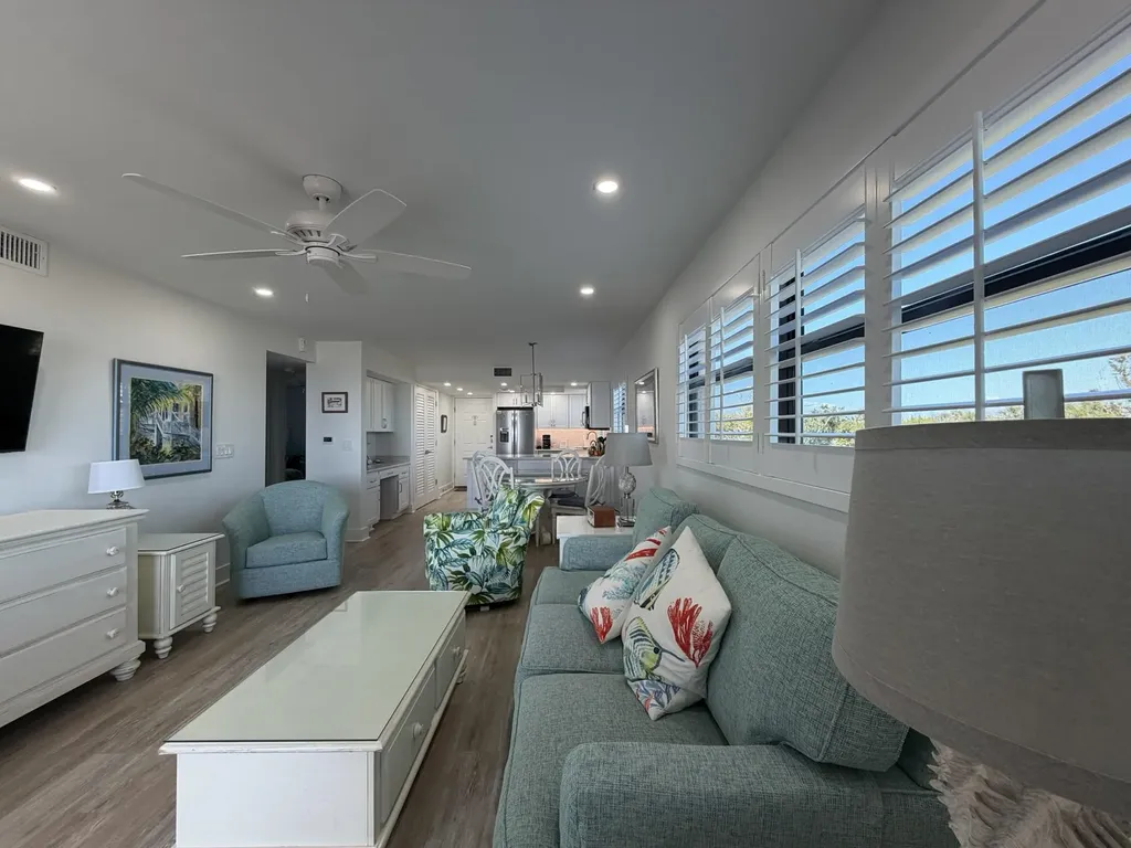 2230 Camino Del Mar Drive Sanibel FL 33957