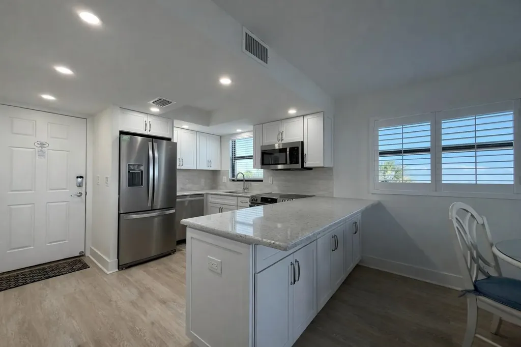 2230 Camino Del Mar Drive Sanibel FL 33957
