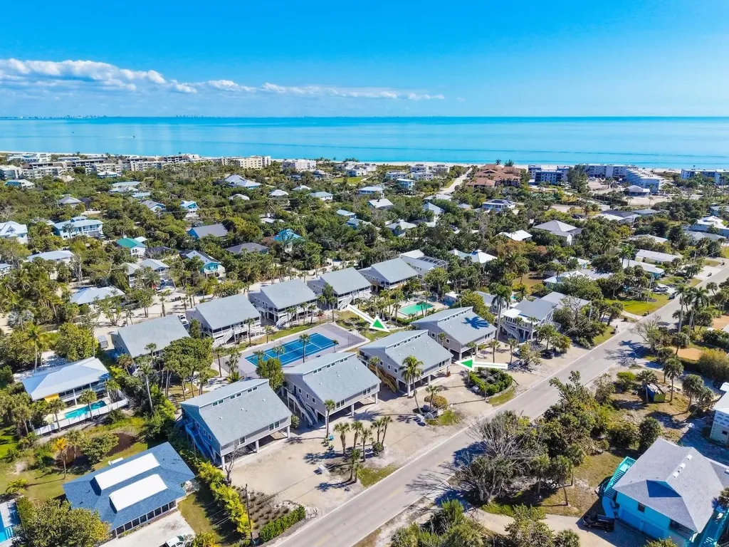 736 Donax Street Sanibel FL 33957