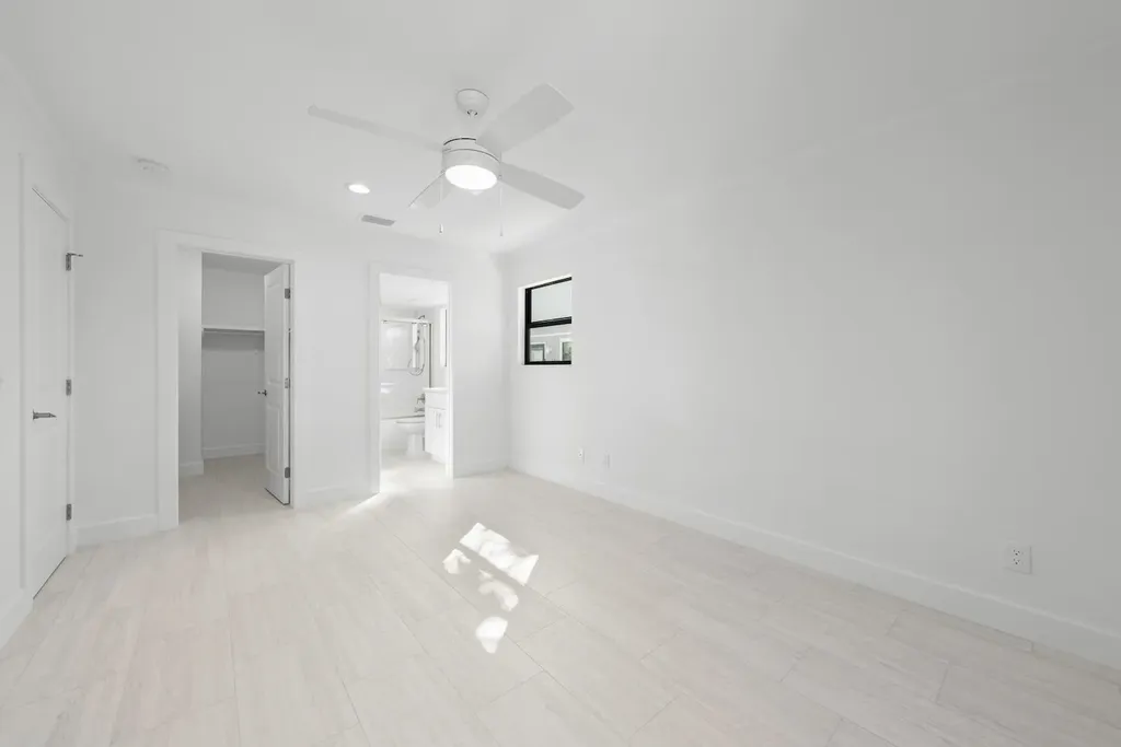 736 Donax Street Sanibel FL 33957