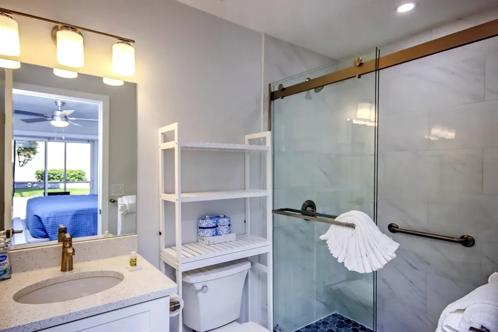 827 E Gulf Drive Sanibel FL 33957
