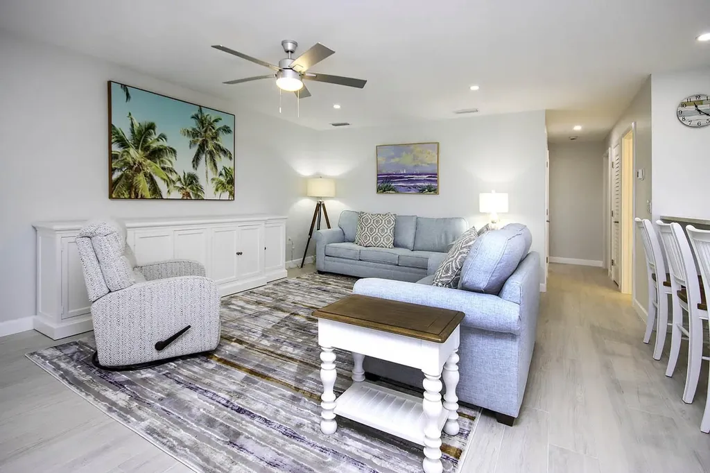 827 E Gulf Drive Sanibel FL 33957