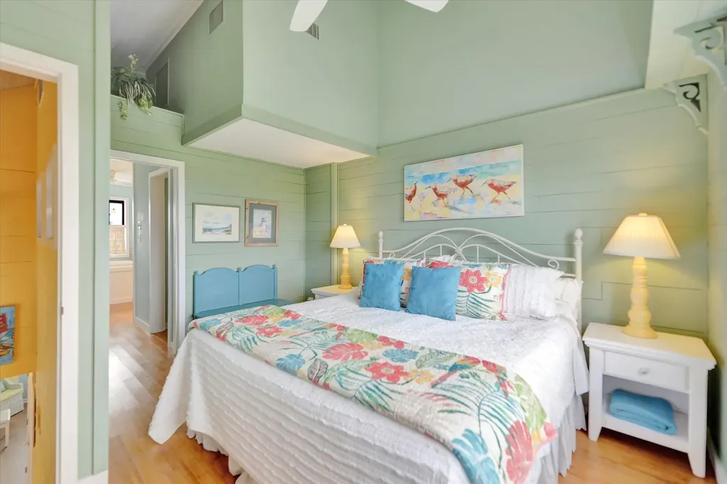 1241 Ferry Road Sanibel FL 33957