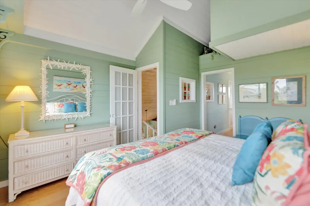 1241 Ferry Road Sanibel FL 33957