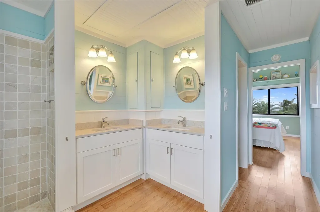 1241 Ferry Road Sanibel FL 33957