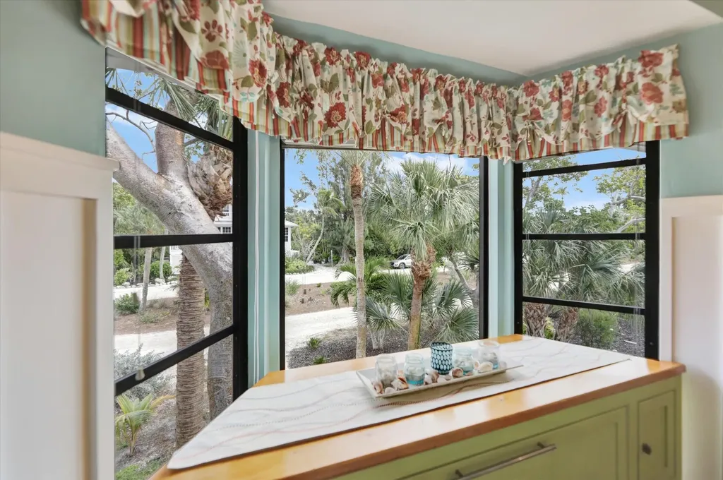 1241 Ferry Road Sanibel FL 33957