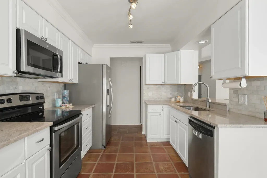 15068 Cloverdale Drive Fort Myers FL 33919