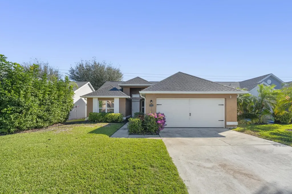 15068 Cloverdale Drive Fort Myers FL 33919