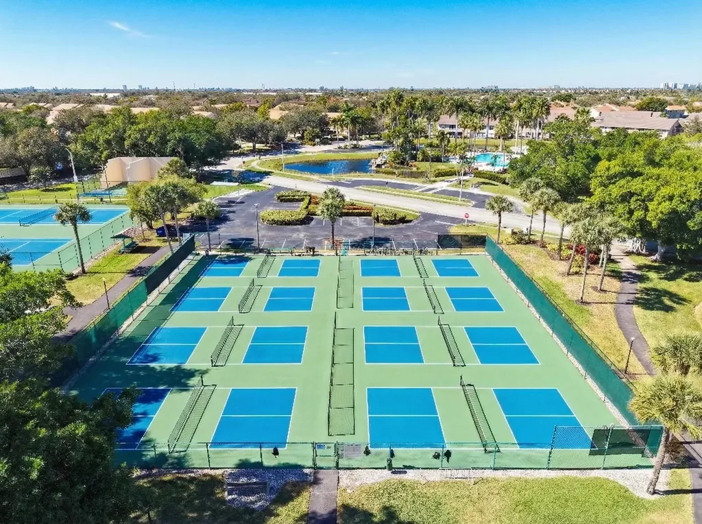 15068 Cloverdale Drive Fort Myers FL 33919