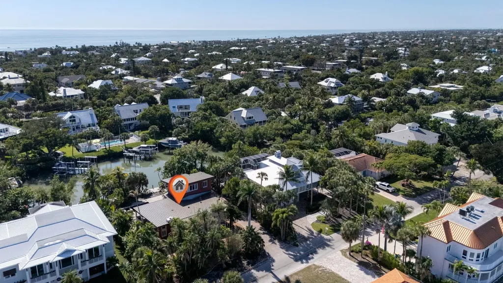505 Lighthouse Way Sanibel FL 33957