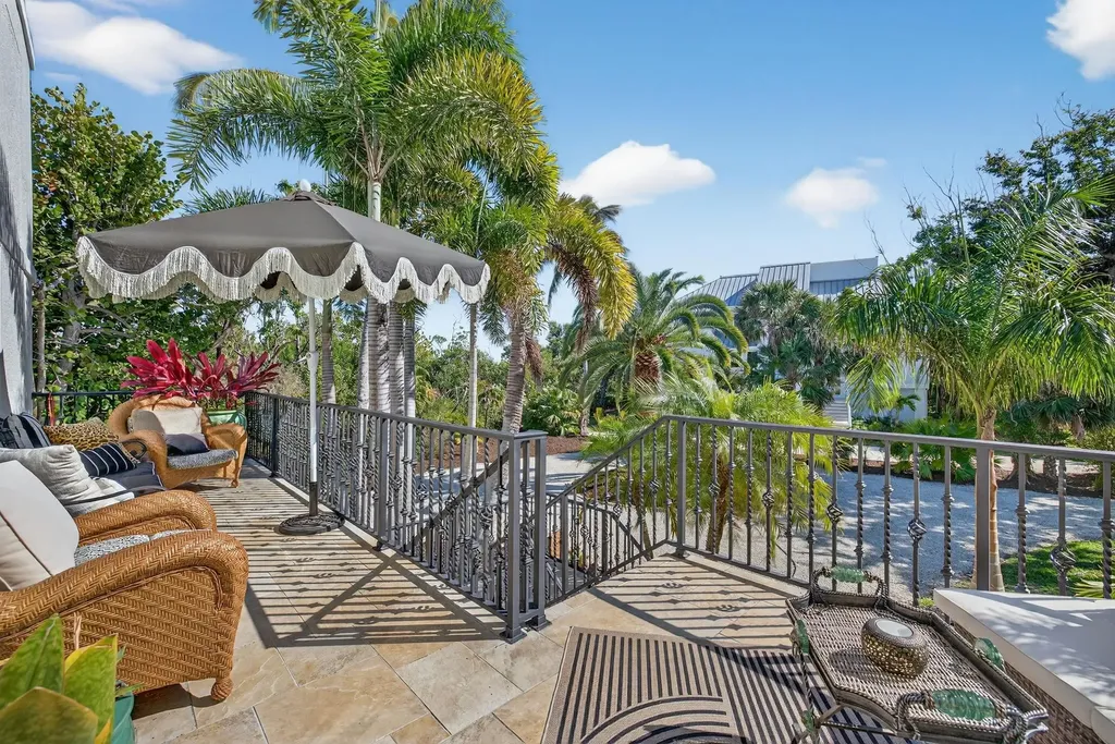 500 Kinzie Island Court Sanibel FL 33957