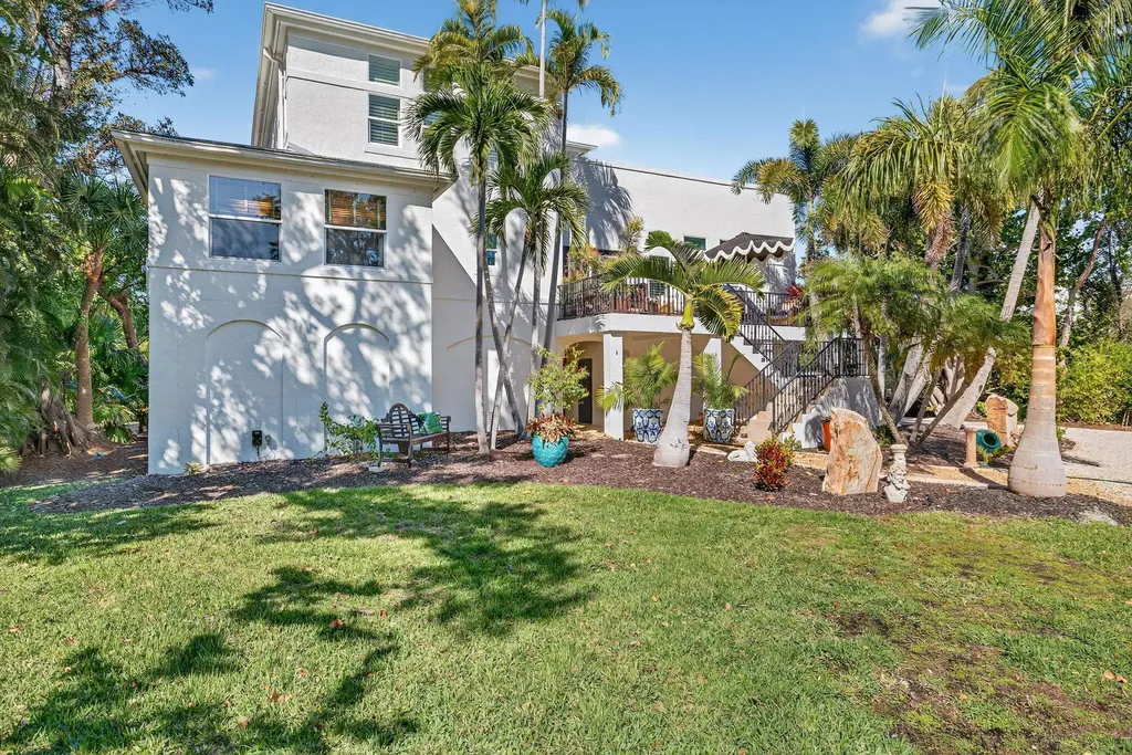 500 Kinzie Island Court Sanibel FL 33957