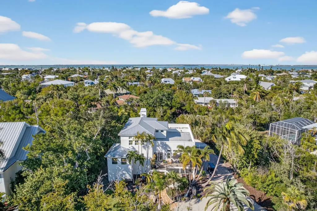 500 Kinzie Island Court Sanibel FL 33957