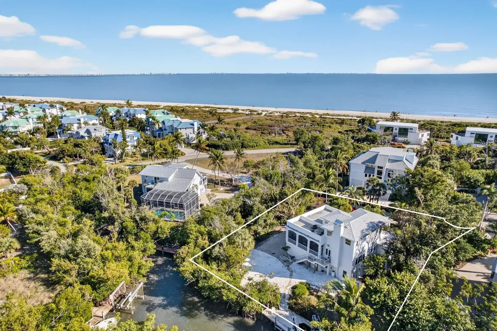 500 Kinzie Island Court Sanibel FL 33957