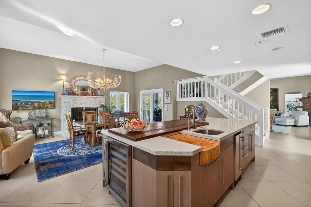 500 Kinzie Island Court Sanibel FL 33957