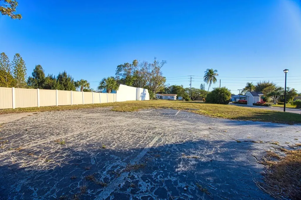 11780 Iona Road Fort Myers FL 33908