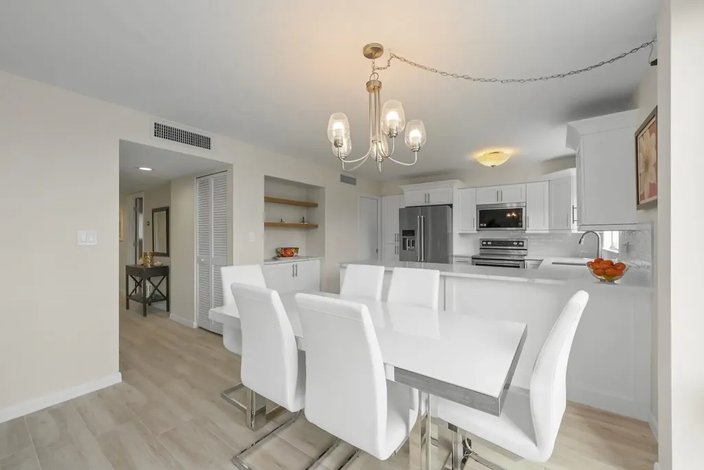 2265 W Gulf Drive Sanibel FL 33957