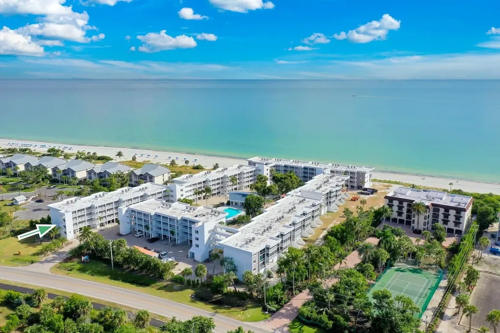 2265 W Gulf Drive Sanibel FL 33957