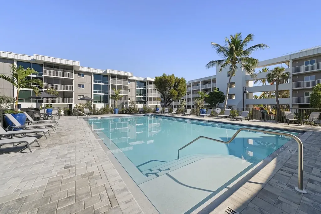2265 W Gulf Drive Sanibel FL 33957