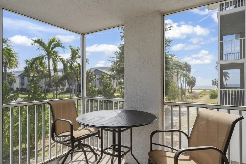 2265 W Gulf Drive Sanibel FL 33957