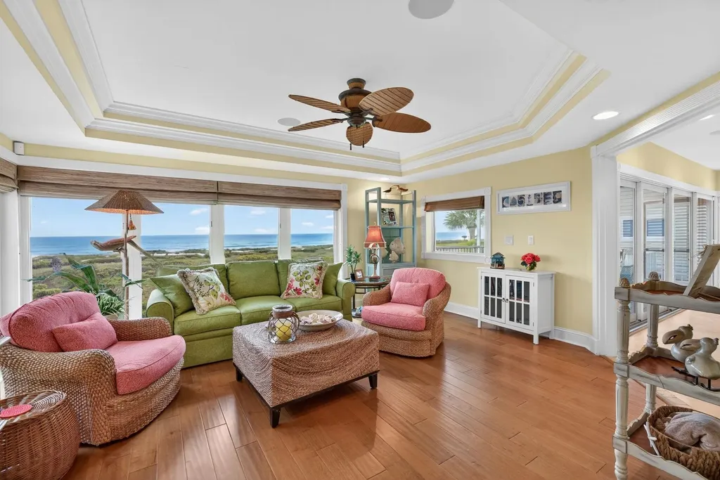 431 Bella Vista Way E Sanibel FL 33957