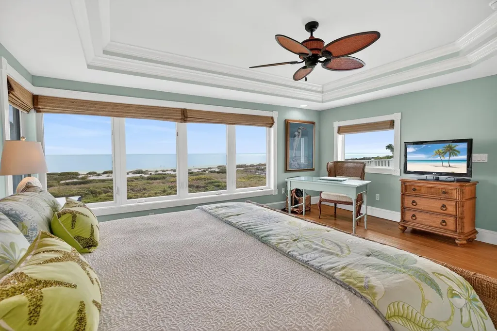 431 Bella Vista Way E Sanibel FL 33957