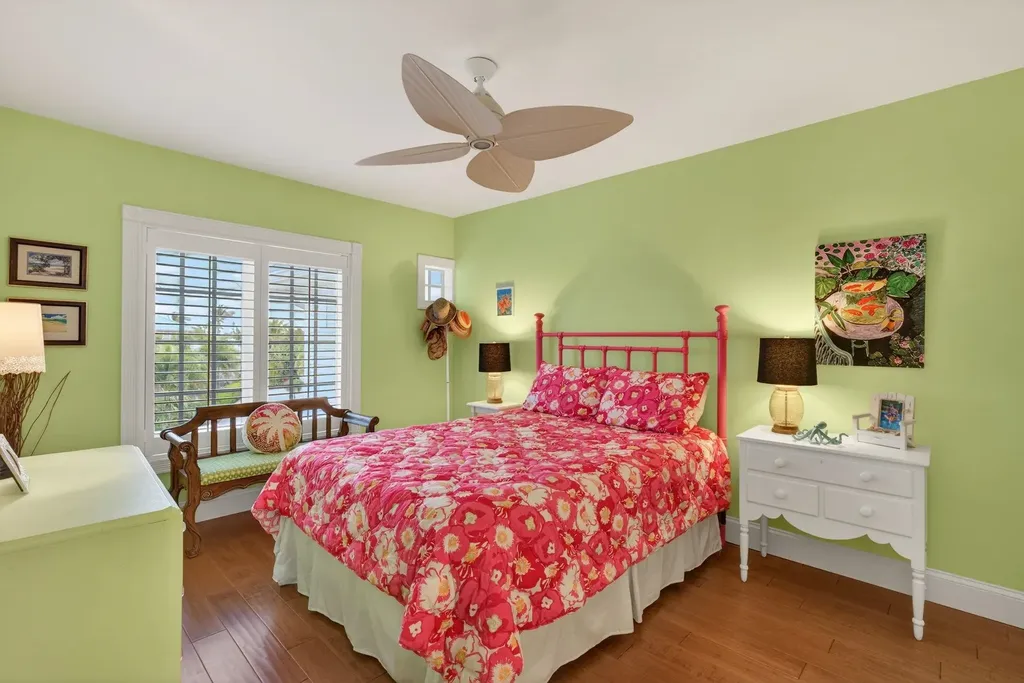 431 Bella Vista Way E Sanibel FL 33957