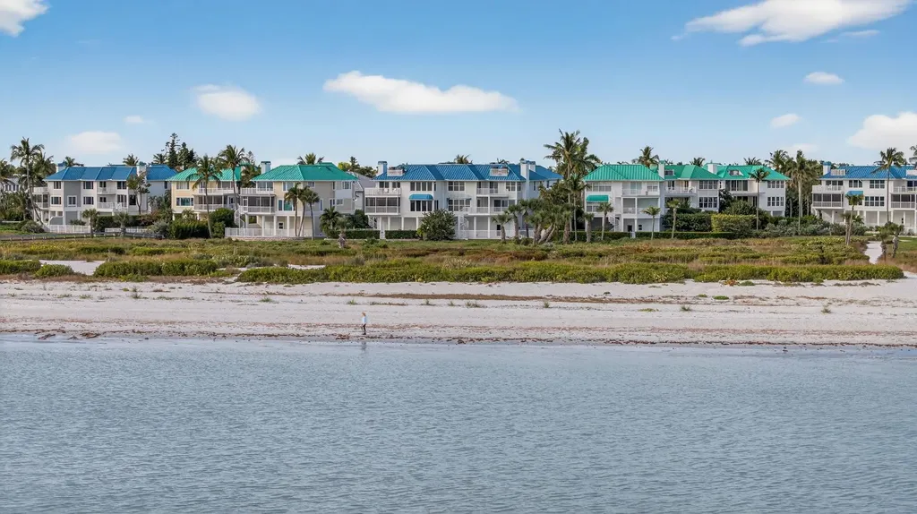 431 Bella Vista Way E Sanibel FL 33957