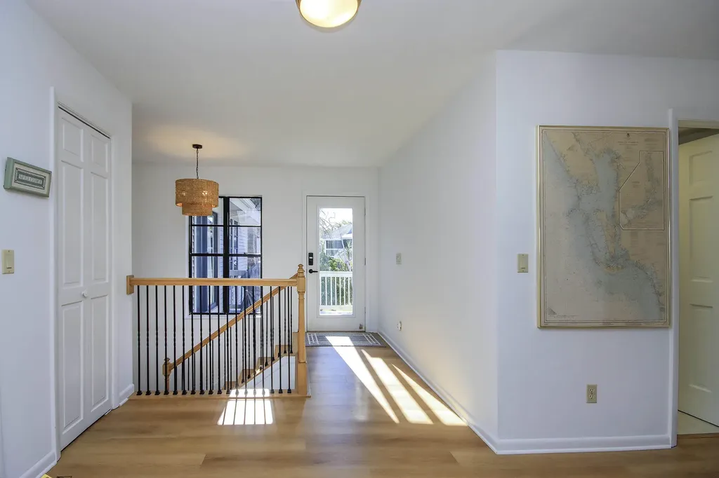 1245 Ferry Road Sanibel FL 33957-7411