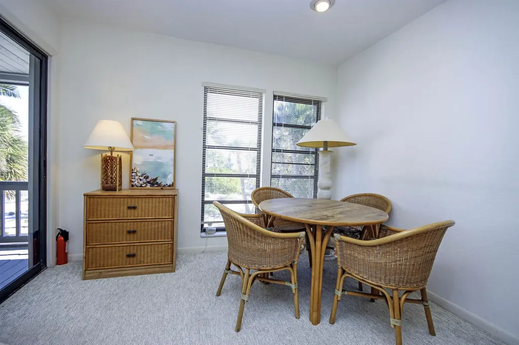 1245 Ferry Road Sanibel FL 33957-7411