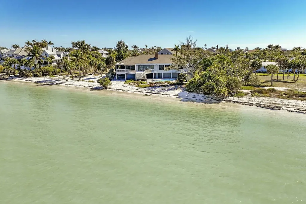 1245 Ferry Road Sanibel FL 33957-7411