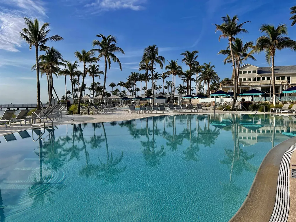 2122 Gulf Beach Villas Captiva FL 33924