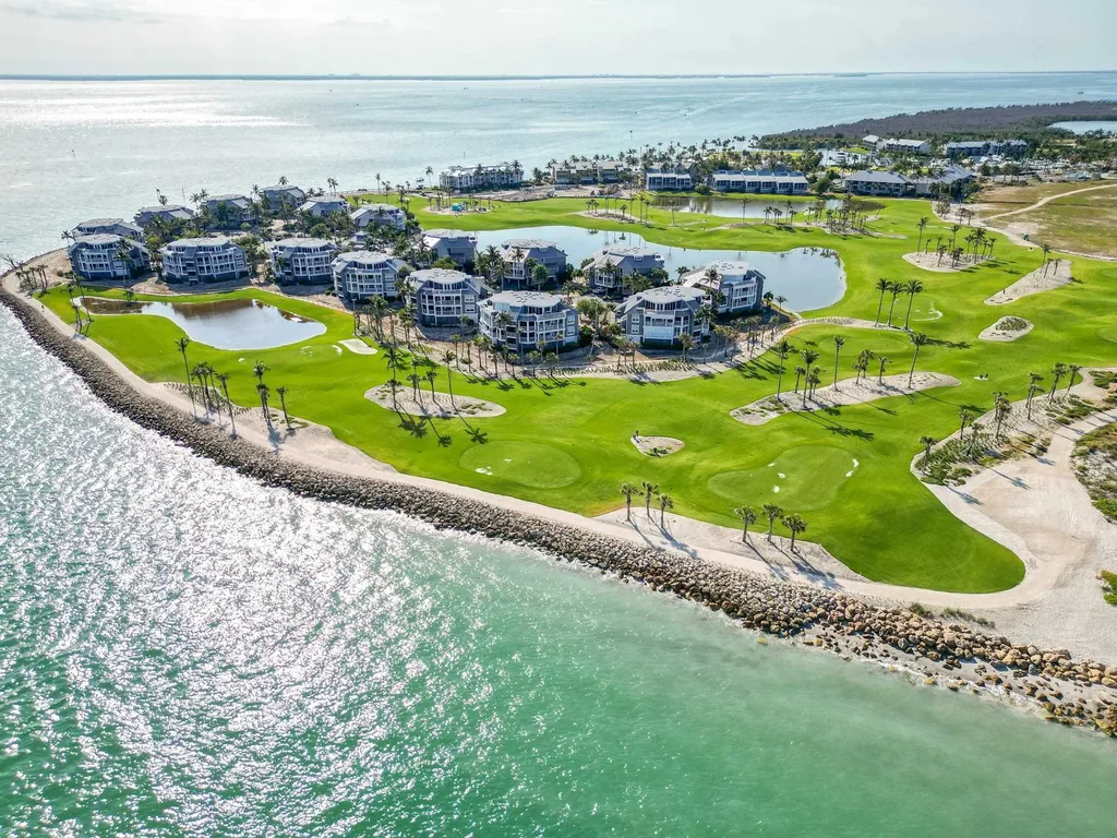 2122 Gulf Beach Villas Captiva FL 33924