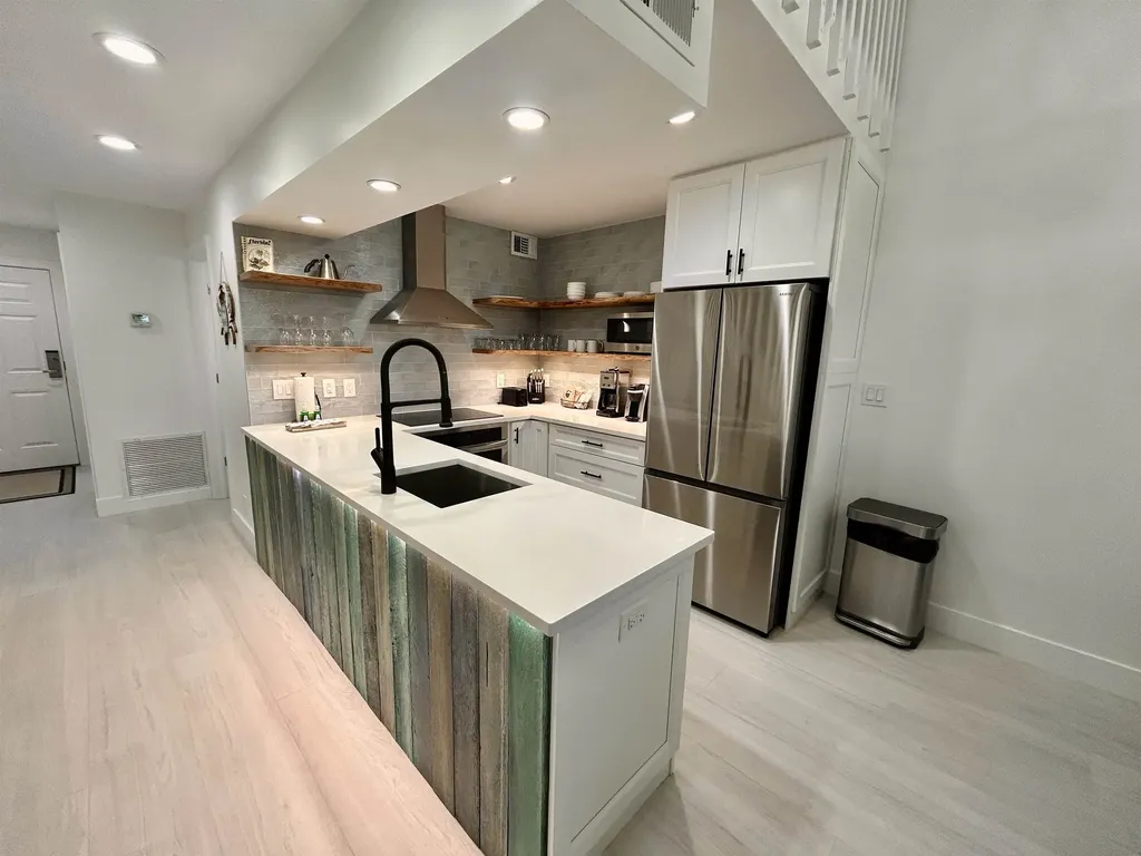 2122 Gulf Beach Villas Captiva FL 33924