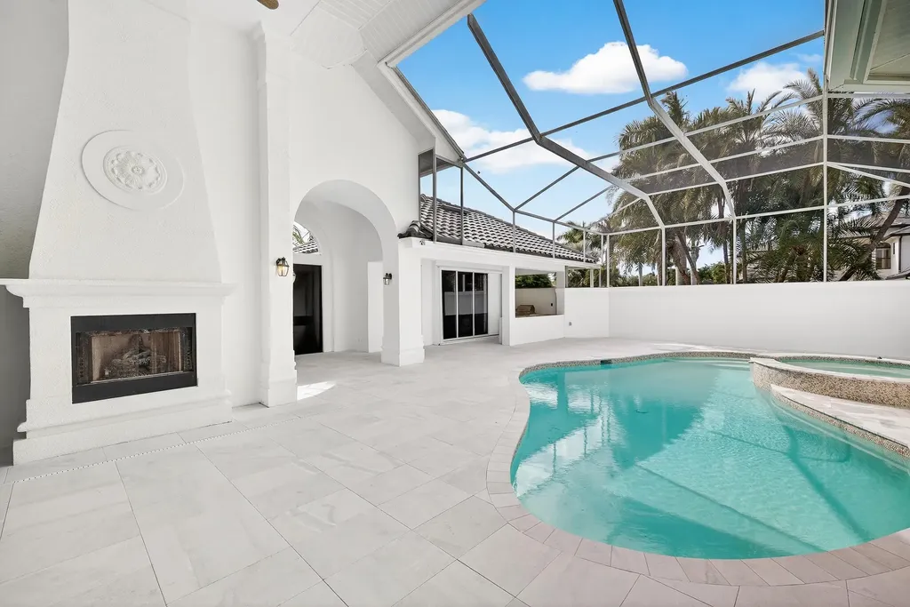 11540 Compass Point Drive Fort Myers FL 33908