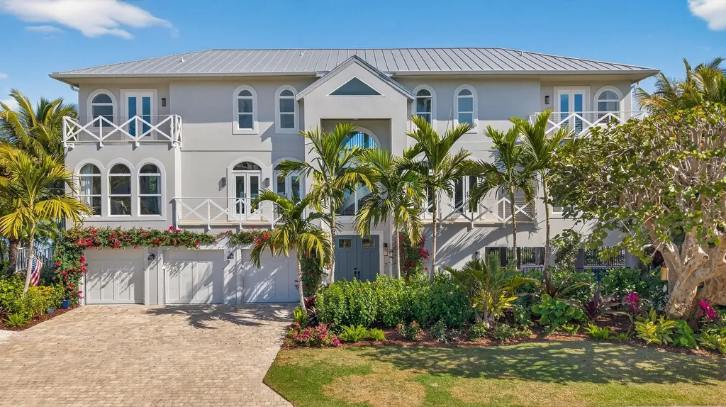 1552 San Carlos Bay Drive Sanibel FL 33957