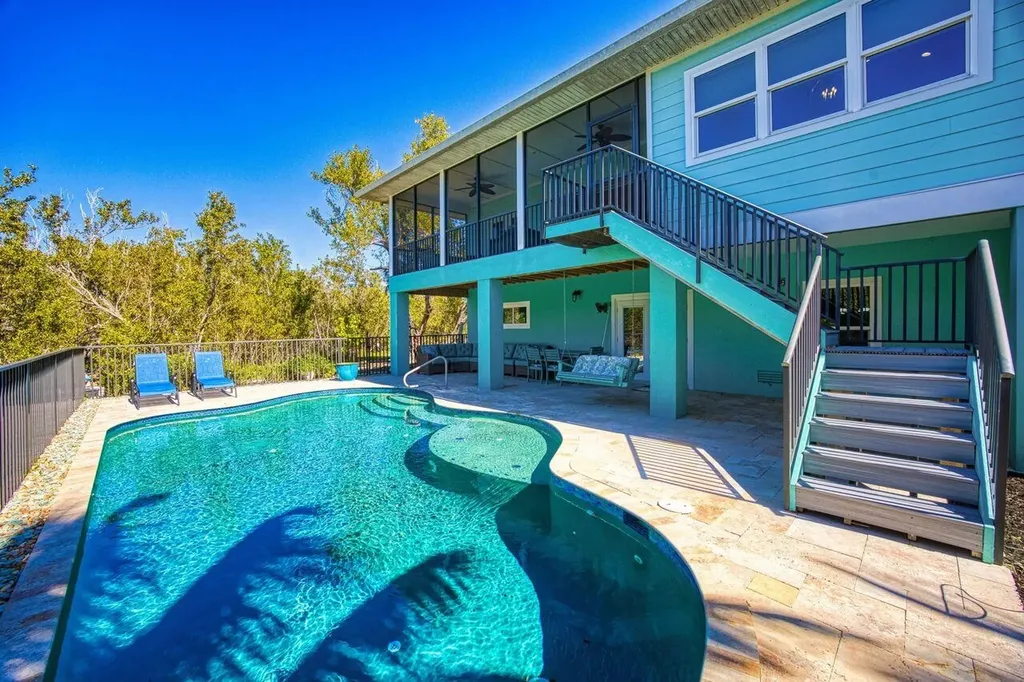 595 Piedmont Road Sanibel FL 33957