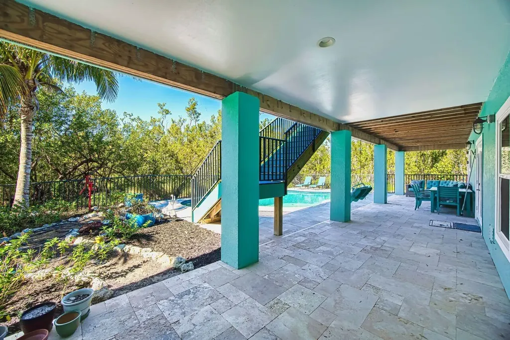 595 Piedmont Road Sanibel FL 33957