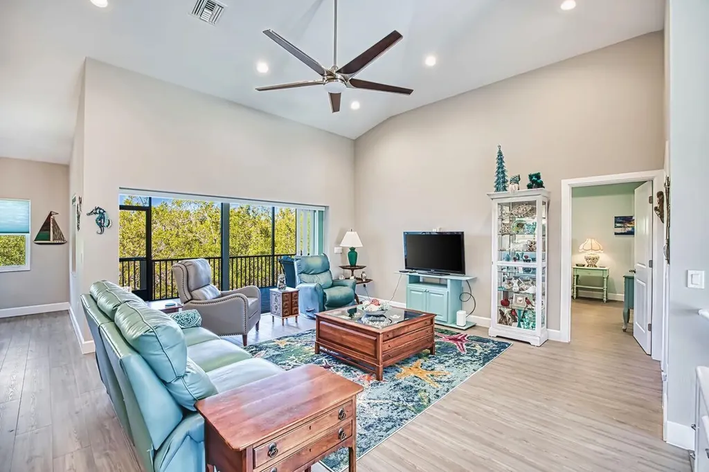 595 Piedmont Road Sanibel FL 33957