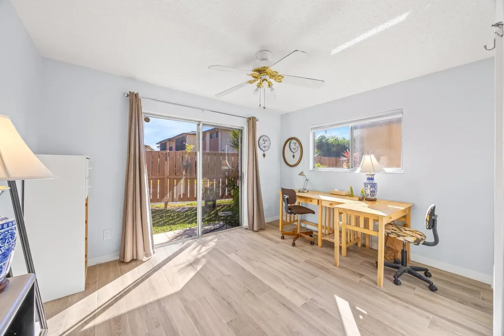 6486 Royal Woods Drive Fort Myers FL 33908-6192