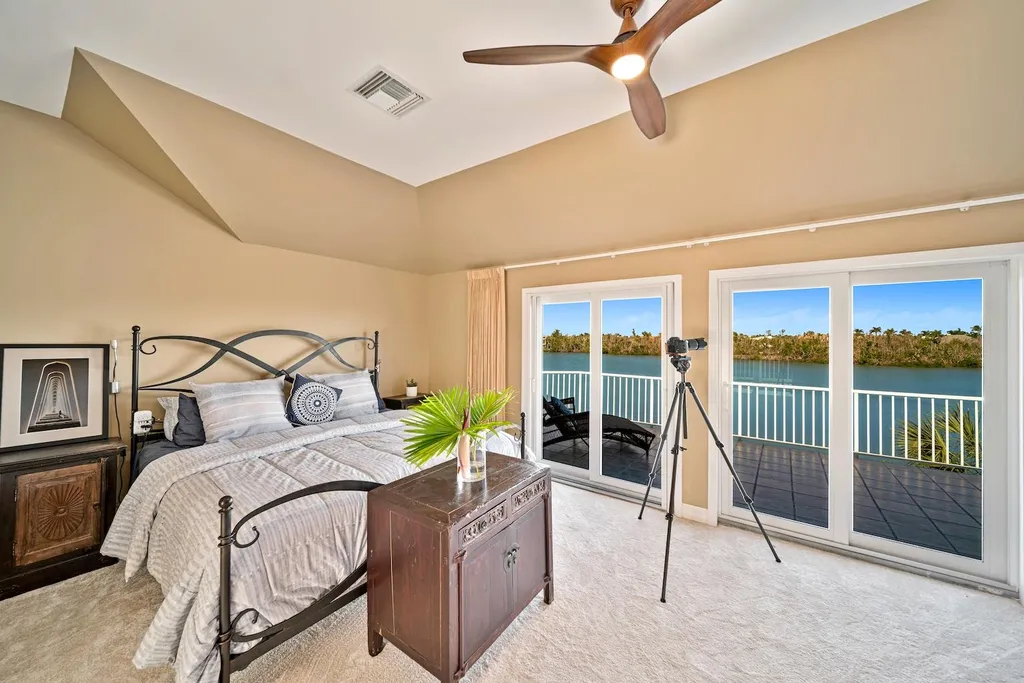 5810 Pine Tree Drive Sanibel FL 33957