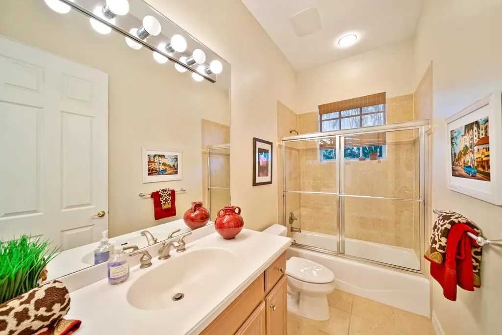5810 Pine Tree Drive Sanibel FL 33957