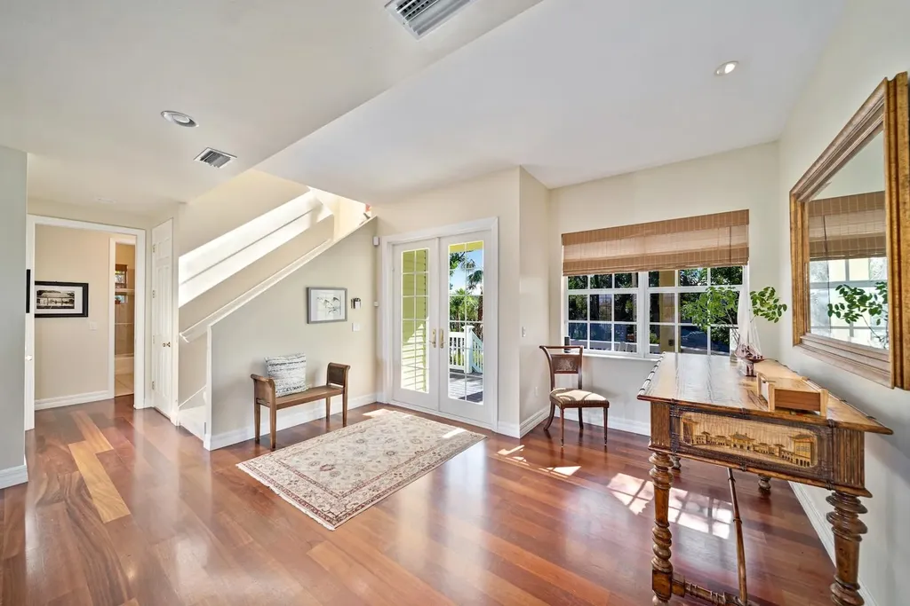 5810 Pine Tree Drive Sanibel FL 33957
