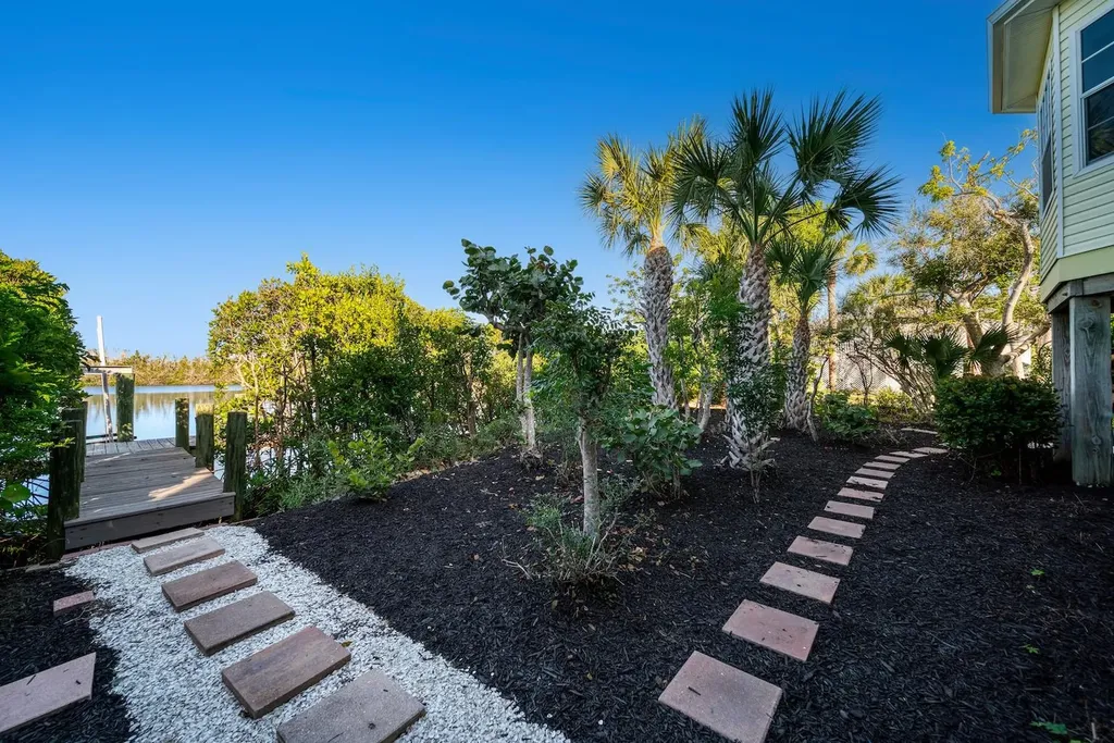 5810 Pine Tree Drive Sanibel FL 33957