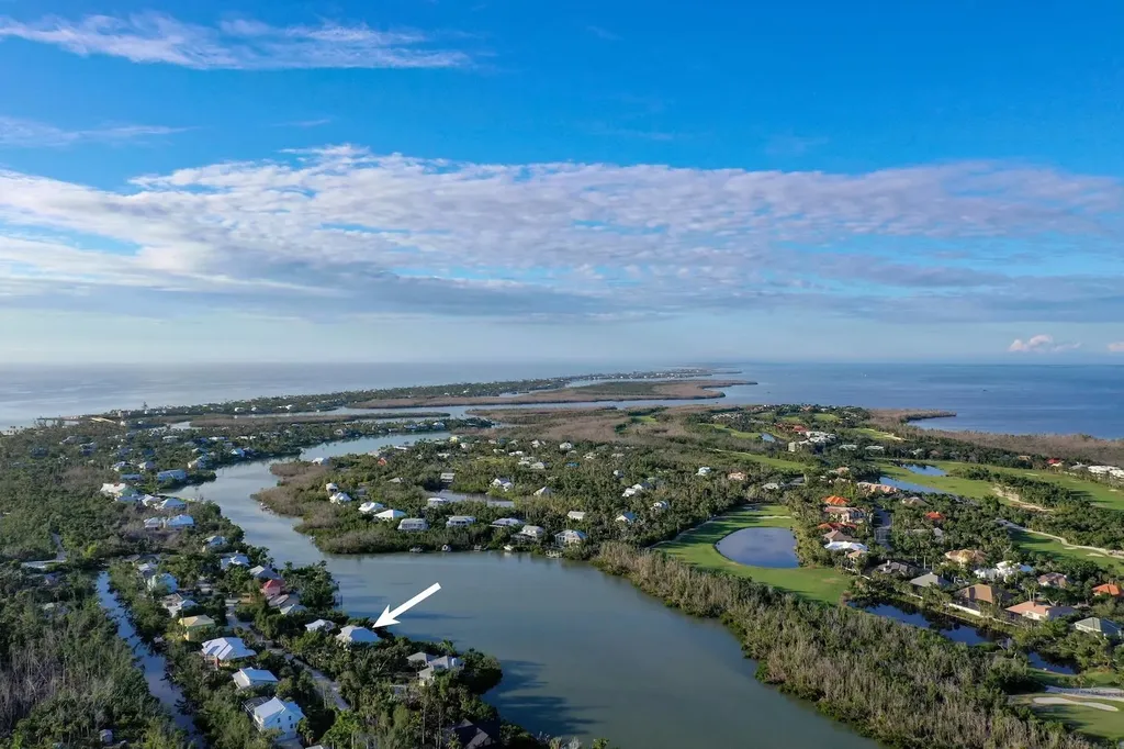 5810 Pine Tree Drive Sanibel FL 33957