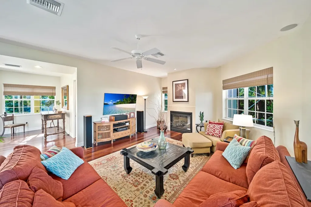 5810 Pine Tree Drive Sanibel FL 33957