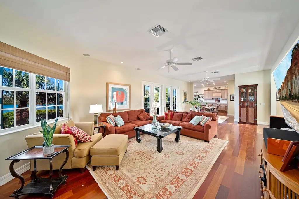 5810 Pine Tree Drive Sanibel FL 33957