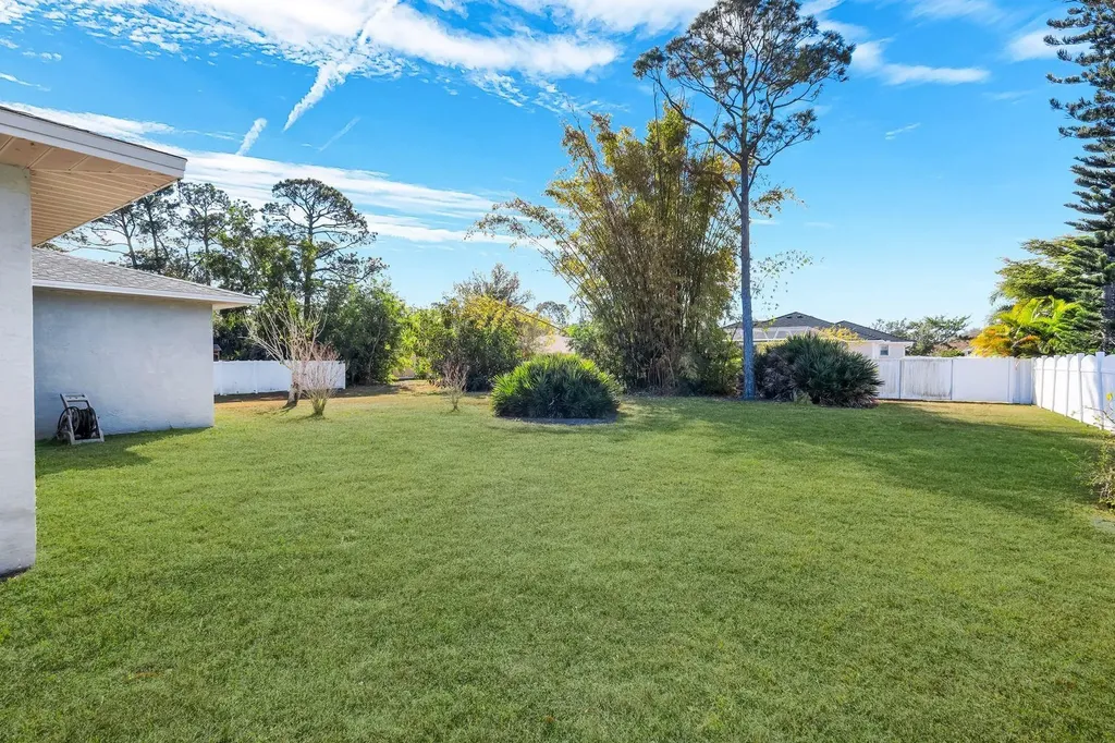 6740 Blake Pledger Court North Fort Myers FL 33917