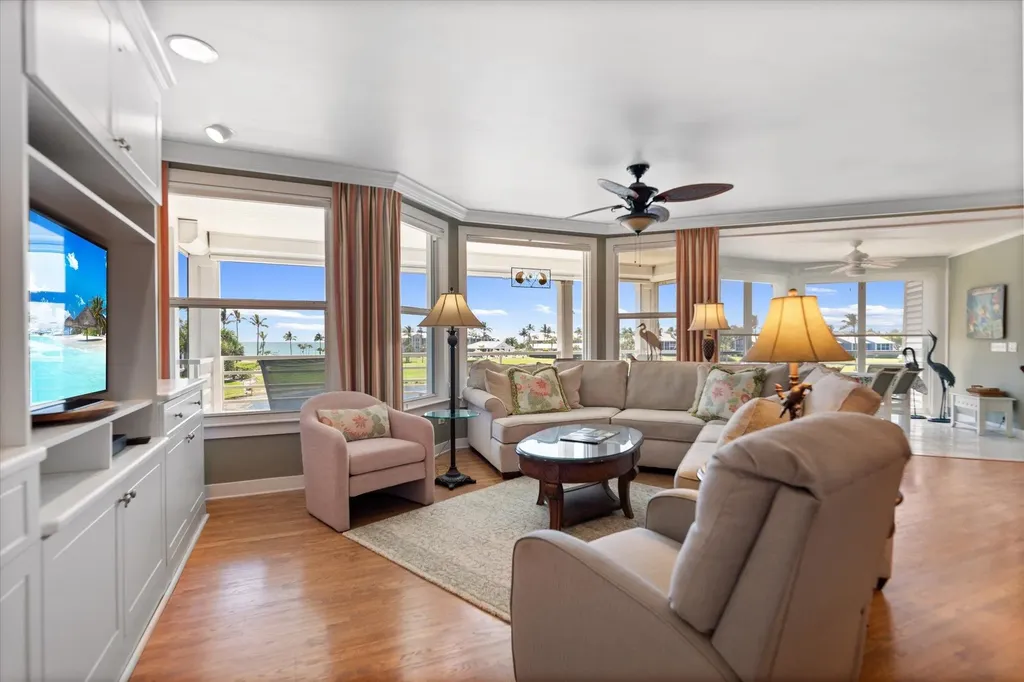 1656 Lands End Village Captiva FL 33924