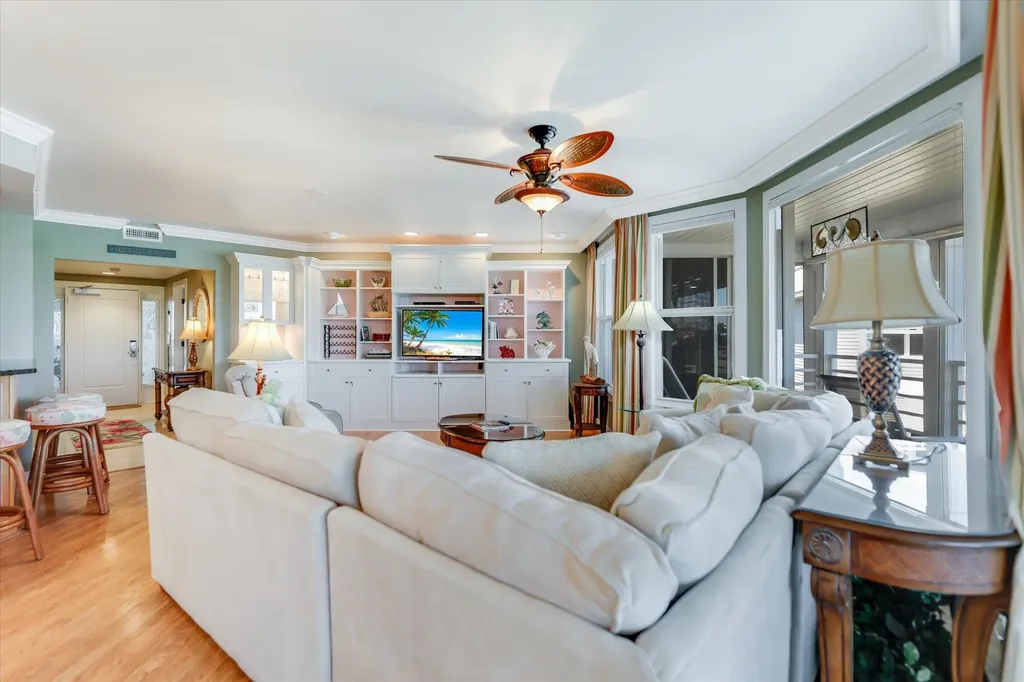 1656 Lands End Village Captiva FL 33924